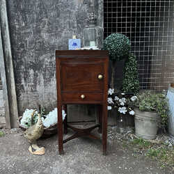Antique Georgian / Victorian Mahogany Pot Cupboard / Wash Stand / Bedside Table