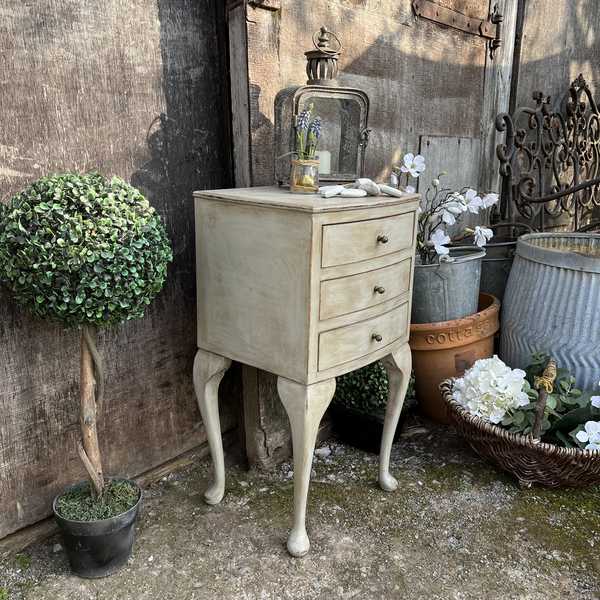 Grey Painted Bow Fronted Country Chic Style 3 Drawer Vintage Bedside / Side Table
