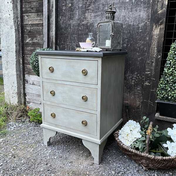 Grey Hand Painted Vintage Gustavian Country Style Black Top Classic Bedside Table